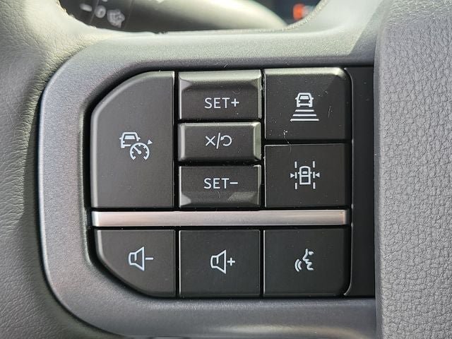 New 2026 Ford F350 Lariat w/ Black Appearance Package AWD/4WD image 13