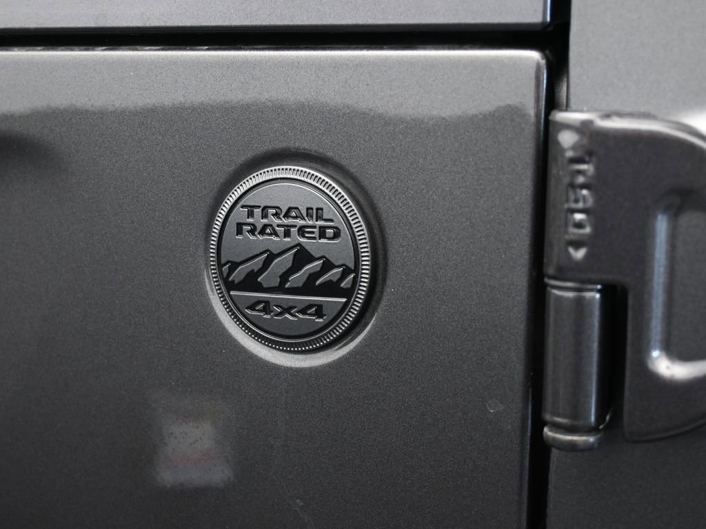 Used 2024 Jeep Gladiator Sport w/ Premium Package image 33