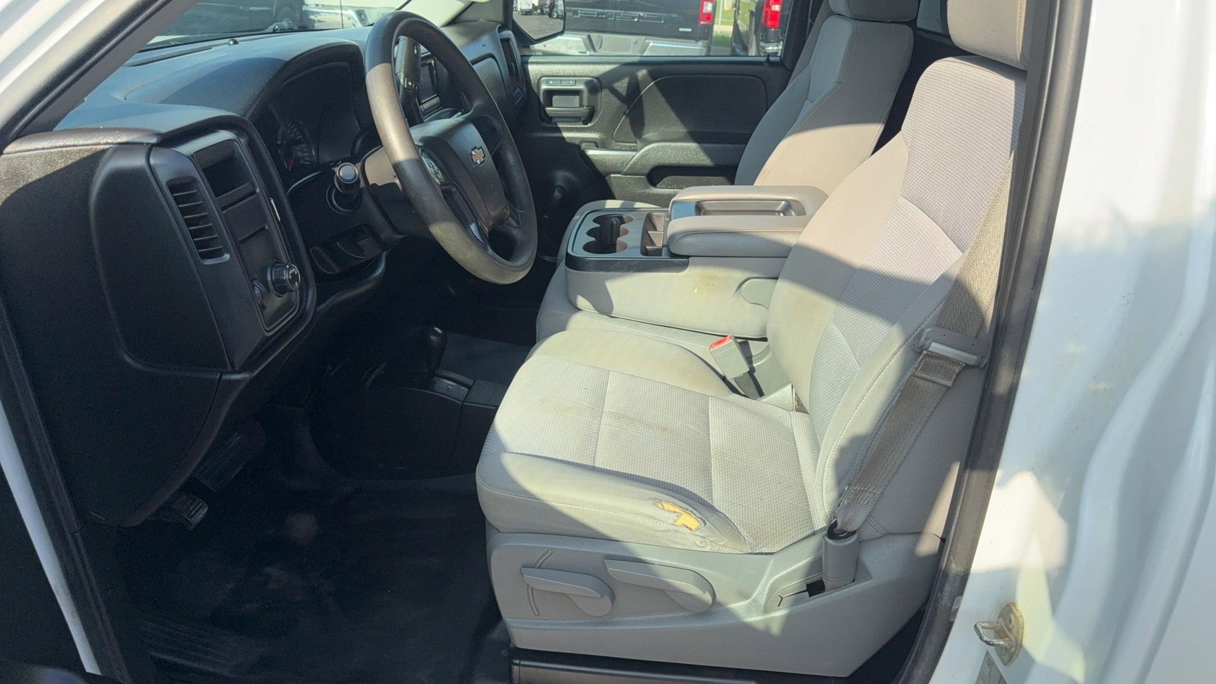 Used 2015 Chevrolet Silverado 1500 W/T image 13