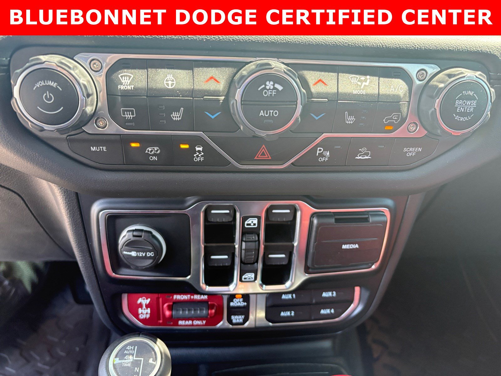 Used 2024 Jeep Wrangler Unlimited Rubicon 392 AWD/4WD image 19