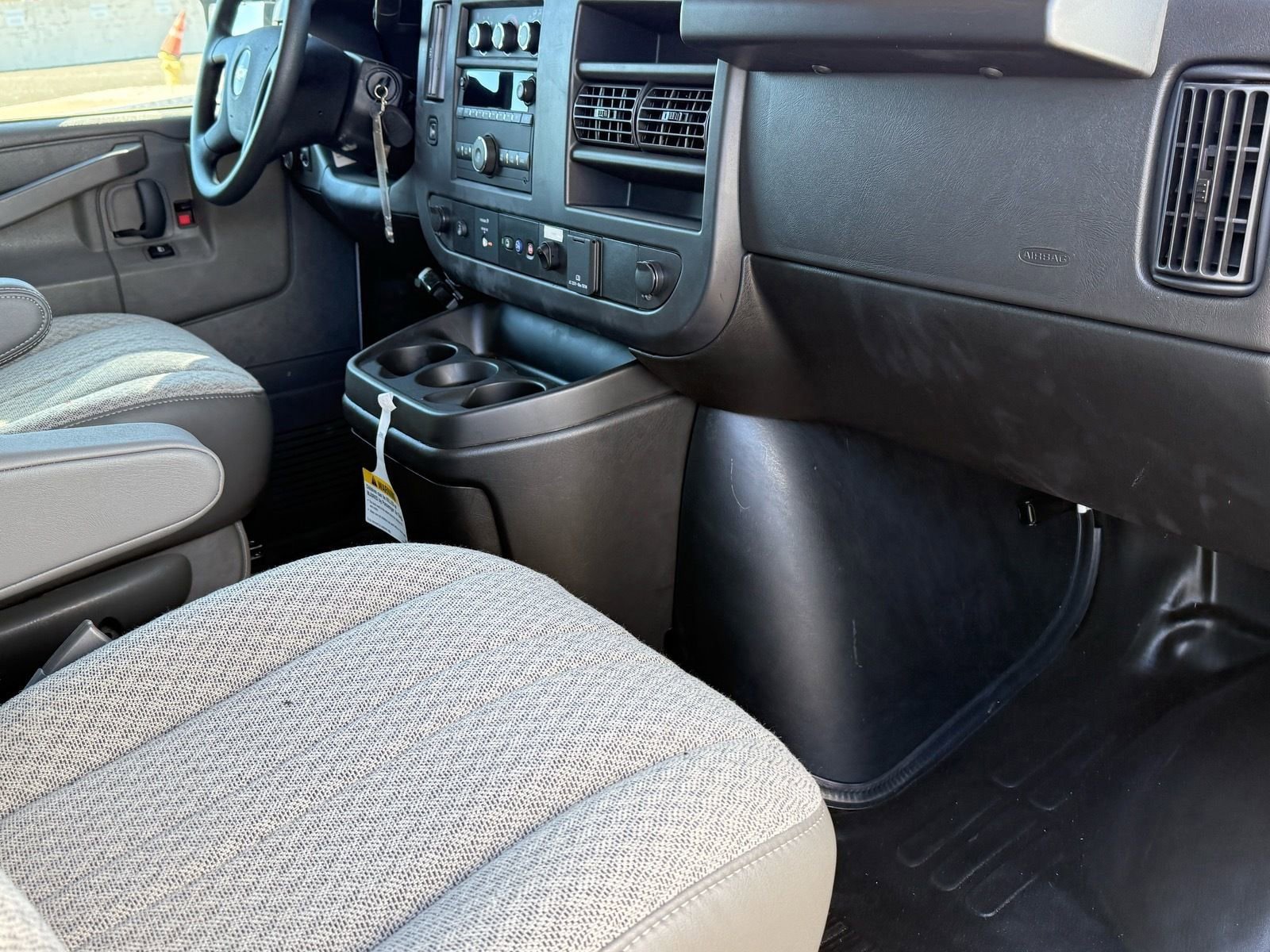 New 2024 Chevrolet Express 3500 w/ Power Convenience Package image 11