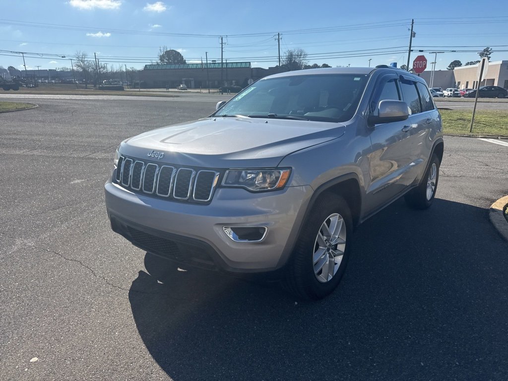 Used 2017 Jeep Grand Cherokee Laredo w/ Quick Order Package 2BE image 13