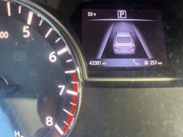 Used 2016 Nissan Altima 2.5 SV image 12