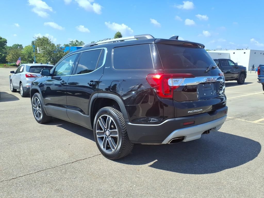 Used 2023 GMC Acadia SLT w/ Technology Package AWD/4WD image 7