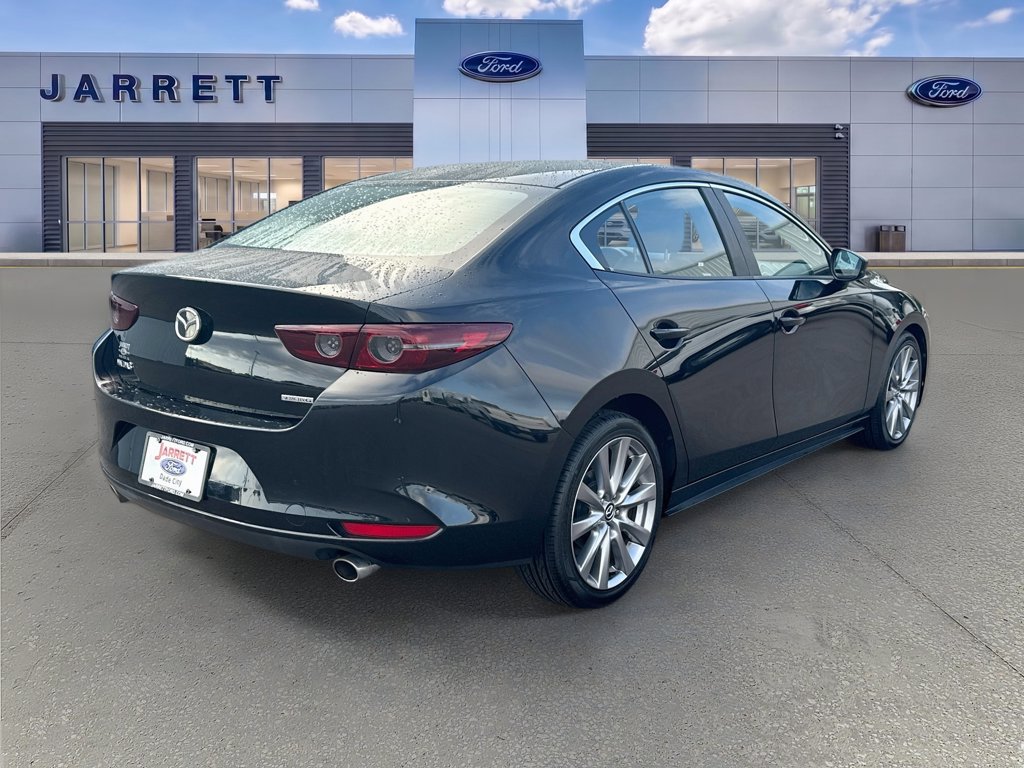 Used 2020 MAZDA MAZDA3 Sedan w/ Select Package FWD image 7