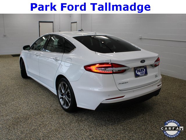 Used 2020 Ford Fusion SEL image 3