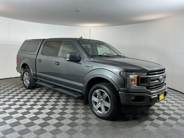 Used 2018 Ford F150 XLT w/ Equipment Group 302A Luxury AWD/4WD image 3