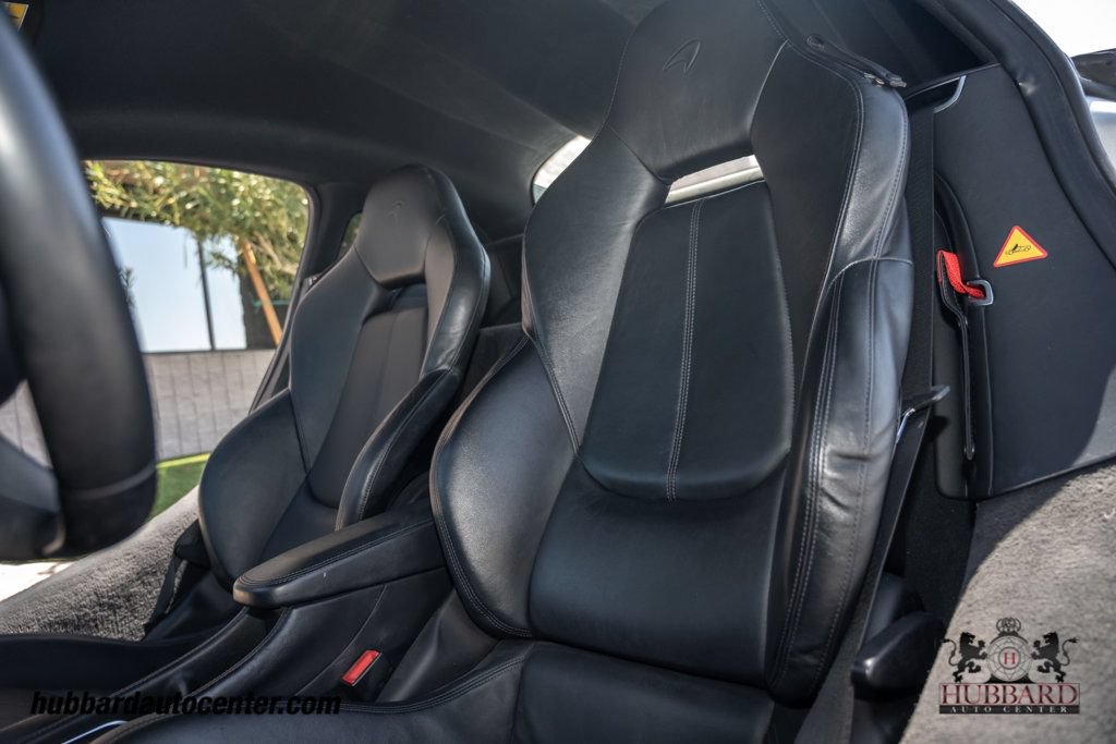 Used 2017 McLaren 570S Coupe RWD image 19