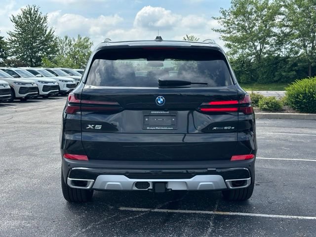New 2026 BMW X5 xDrive50e w/ Climate Comfort Package AWD/4WD image 9