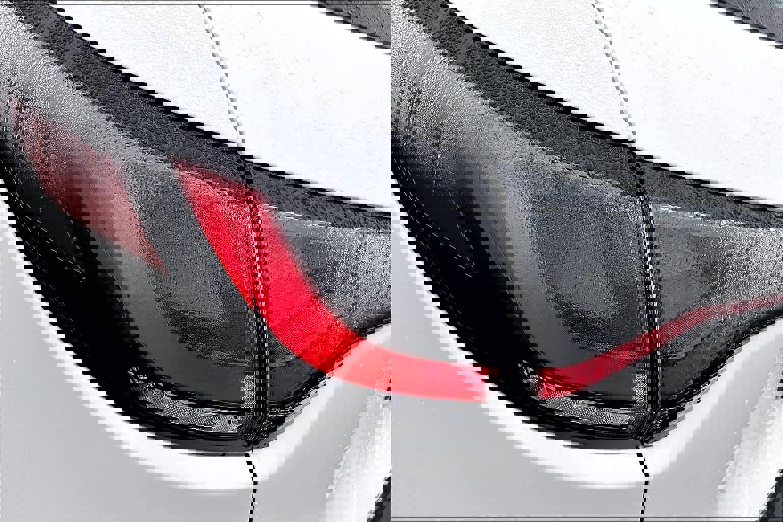 Used 2025 Honda HR-V LX image 28