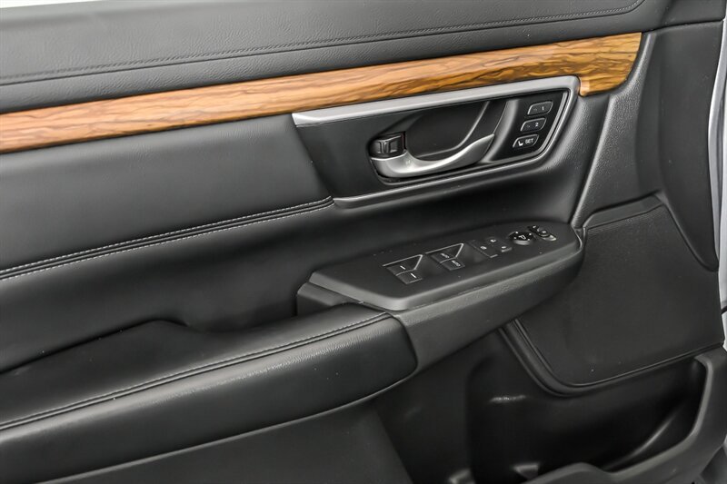 Used 2017 Honda CR-V EX-L image 13
