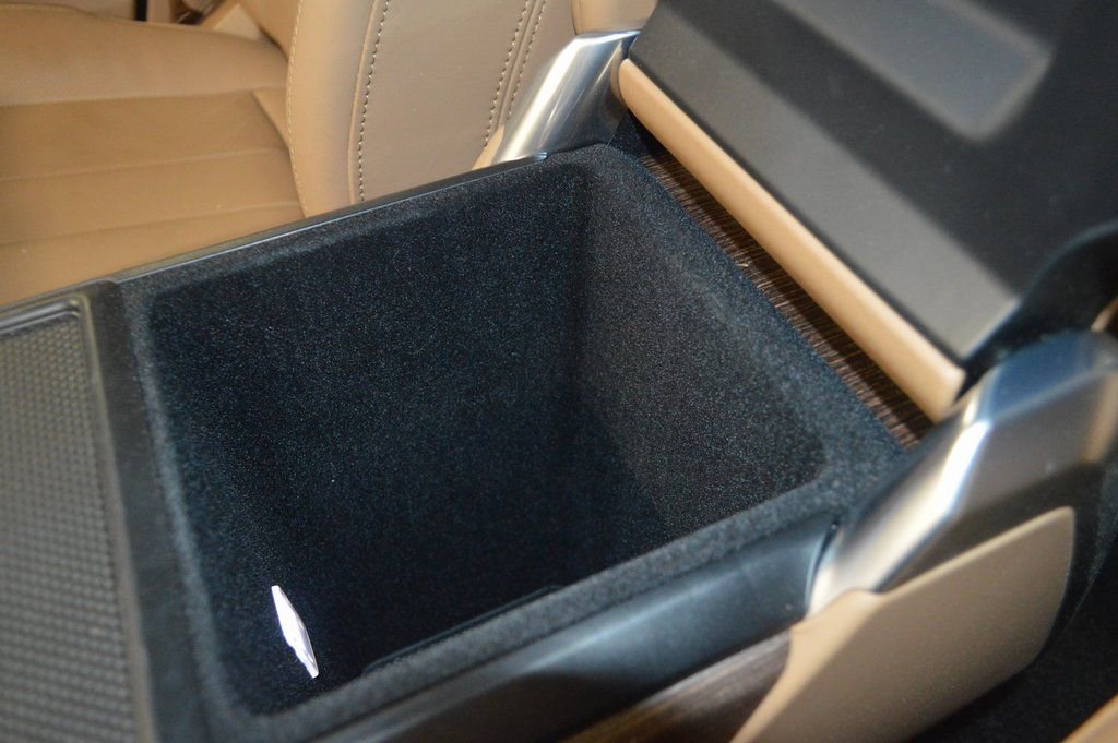 Used 2024 Land Rover Range Rover Long Wheelbase SE image 30