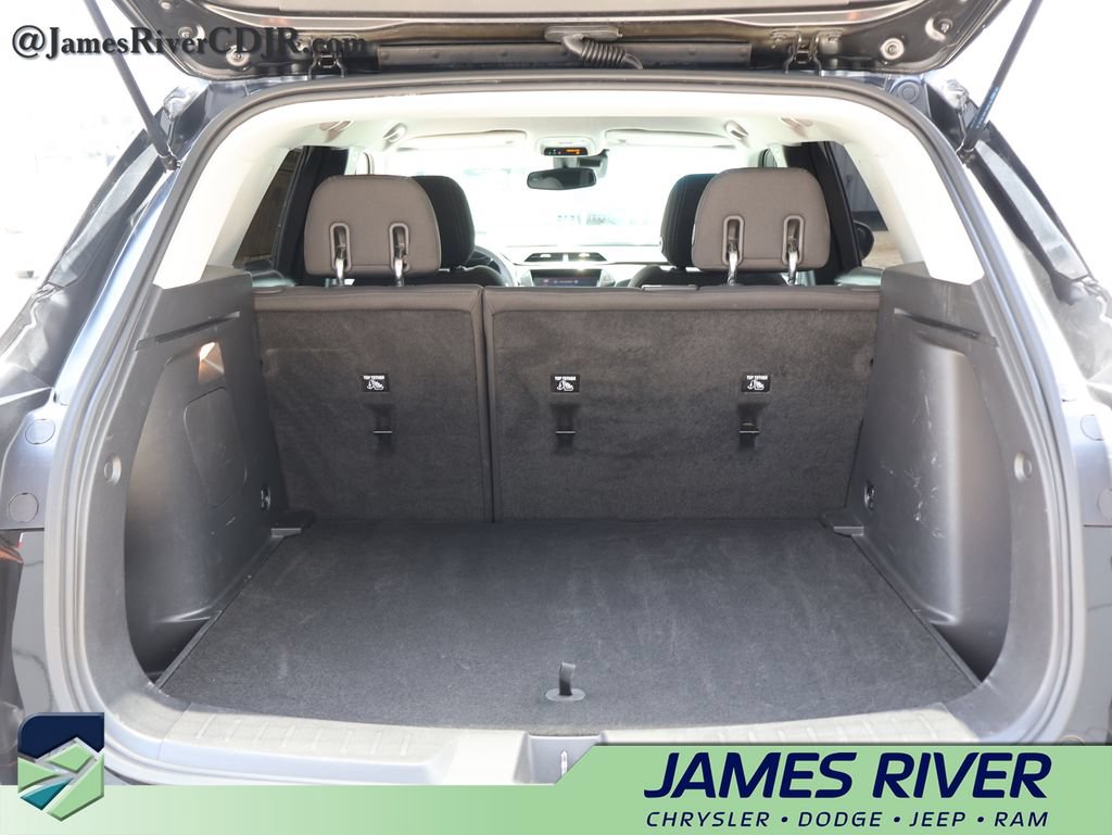 Used 2023 Chevrolet TrailBlazer LT w/ Convenience Package FWD image 13