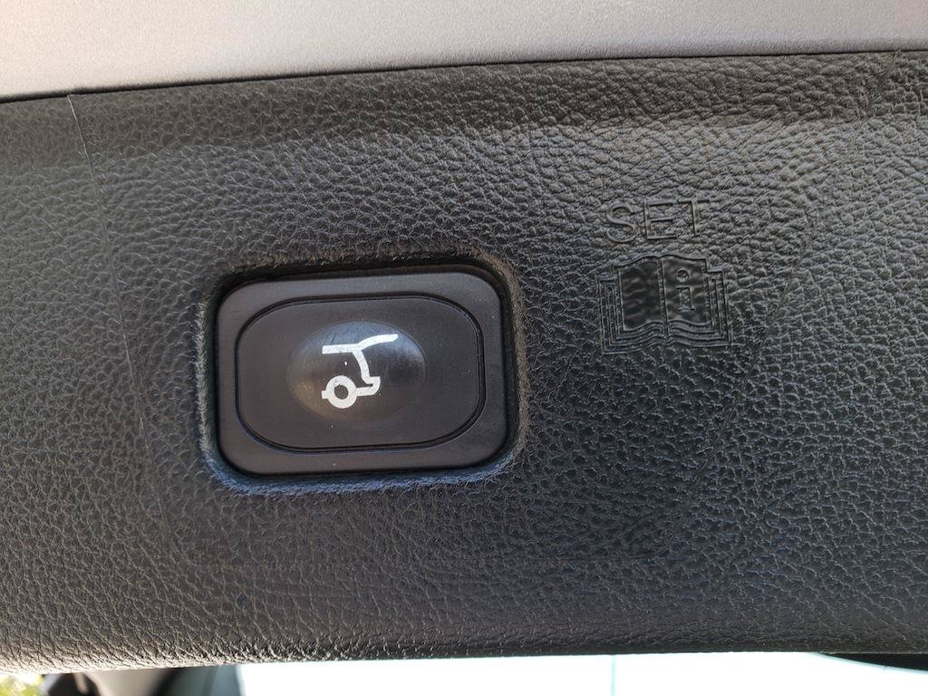 Used 2021 Ford Edge ST-Line FWD image 10