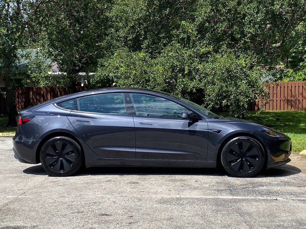 Used 2024 Tesla Model 3 Standard Range RWD image 13