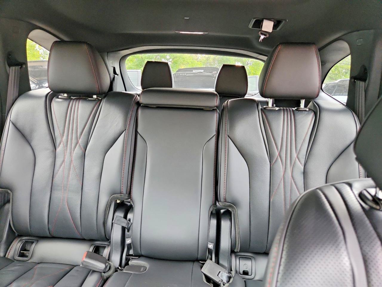 Used 2026 Acura MDX A-Spec w/ Advance Package AWD/4WD image 7