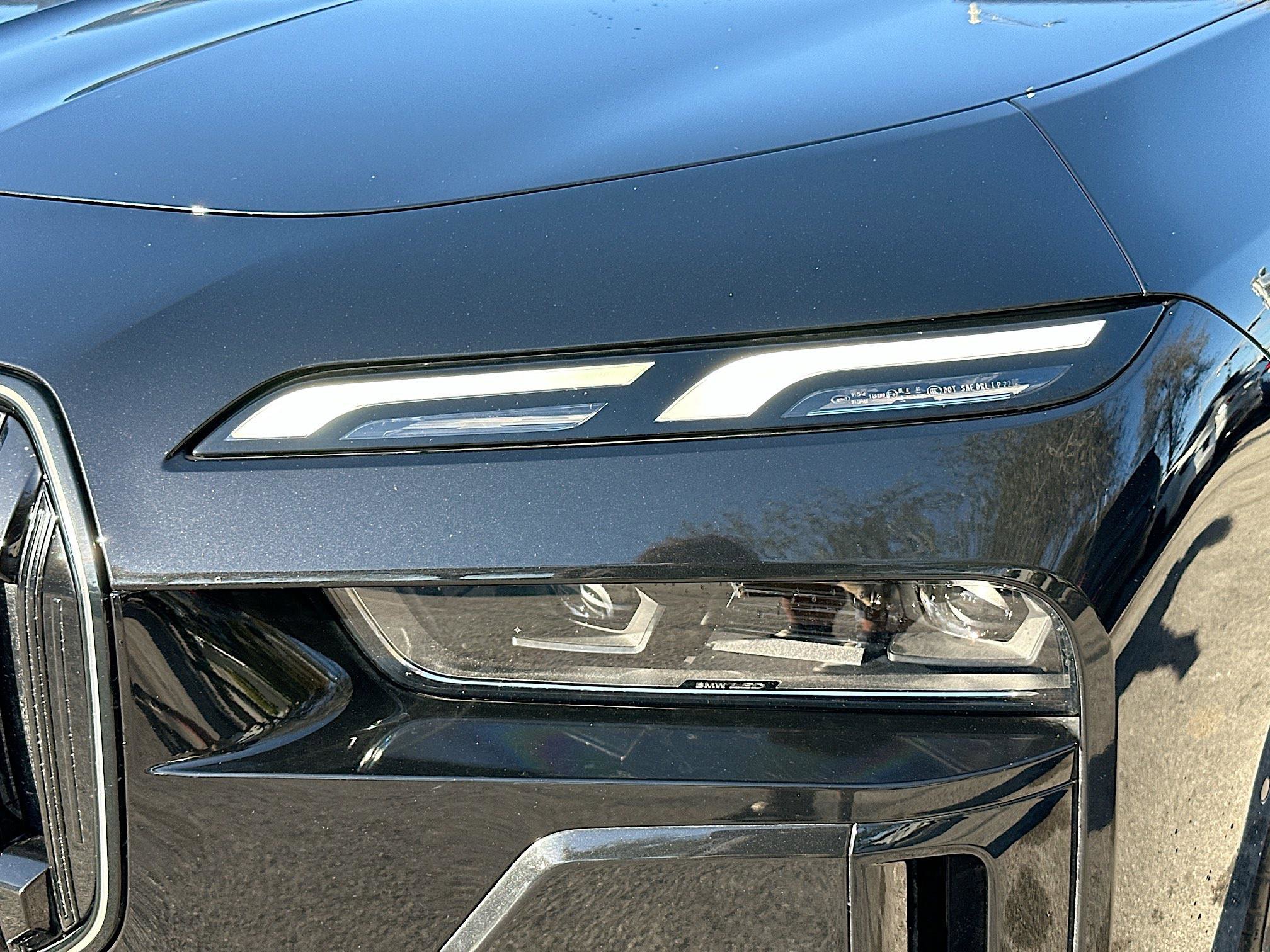 Certified 2024 BMW 740i image 32