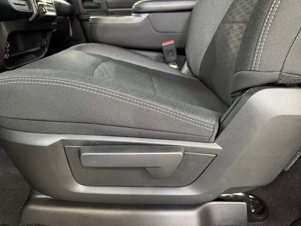 New 2026 RAM 2500 Tradesman image 25