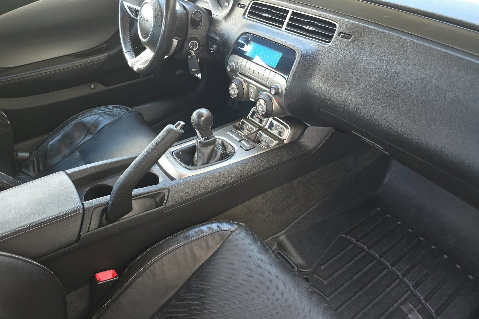 Used 2011 Chevrolet Camaro SS w/ RS Package RWD image 15