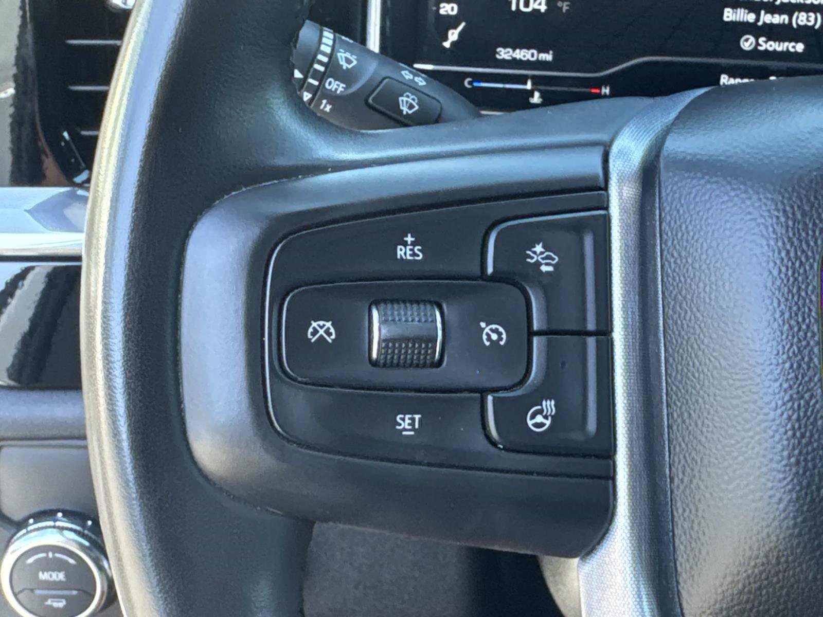 Used 2025 GMC Sierra 1500 SLT image 11