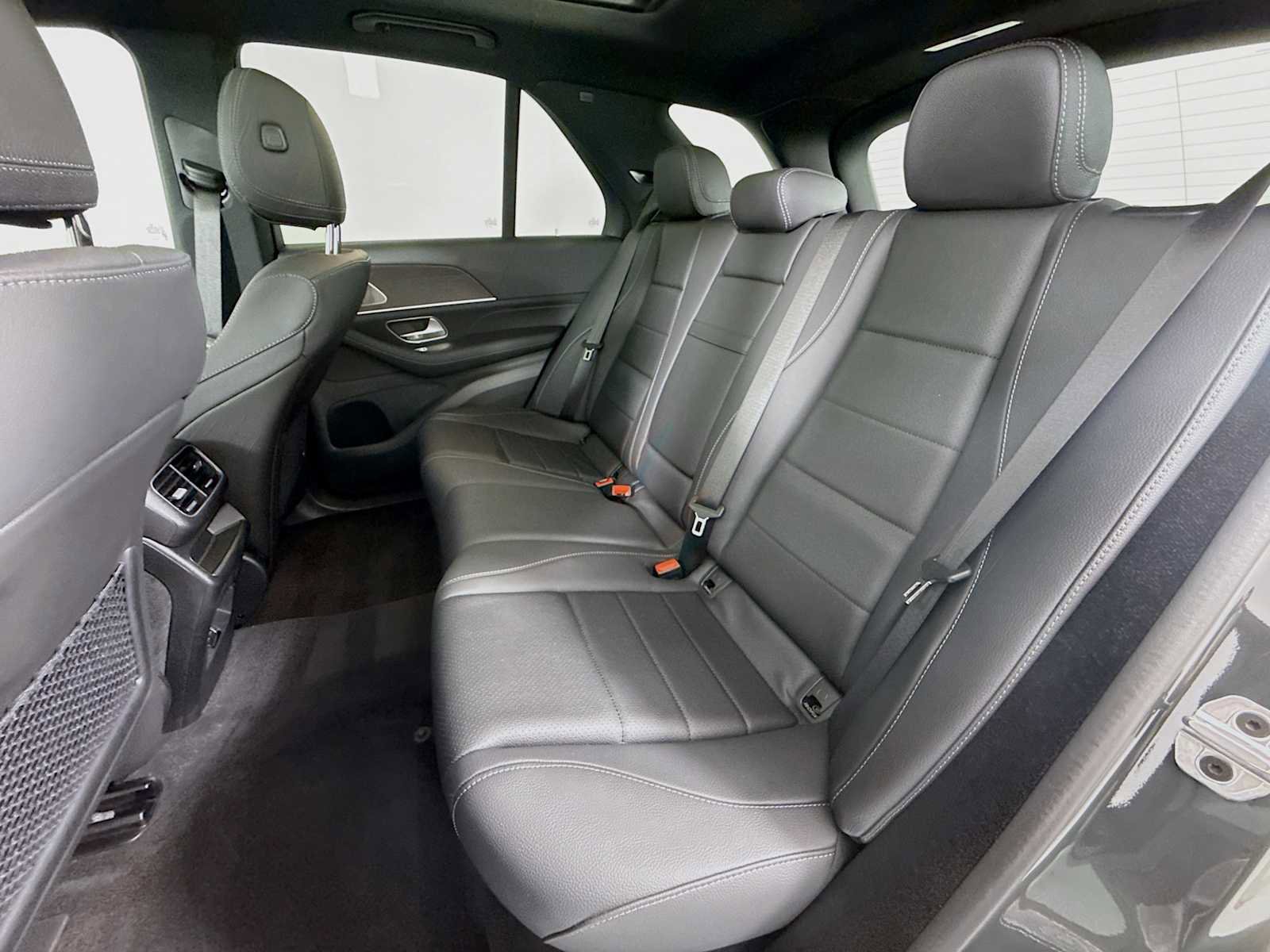 Used 2026 Mercedes-Benz GLE 450 4MATIC image 23