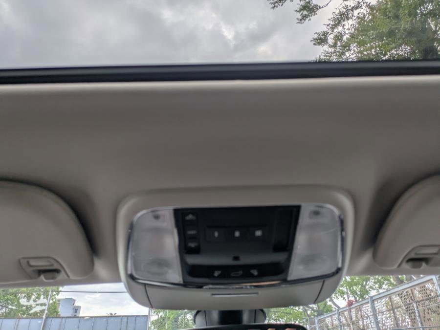 Used 2018 Dodge Durango GT w/ Premium Group RWD image 11