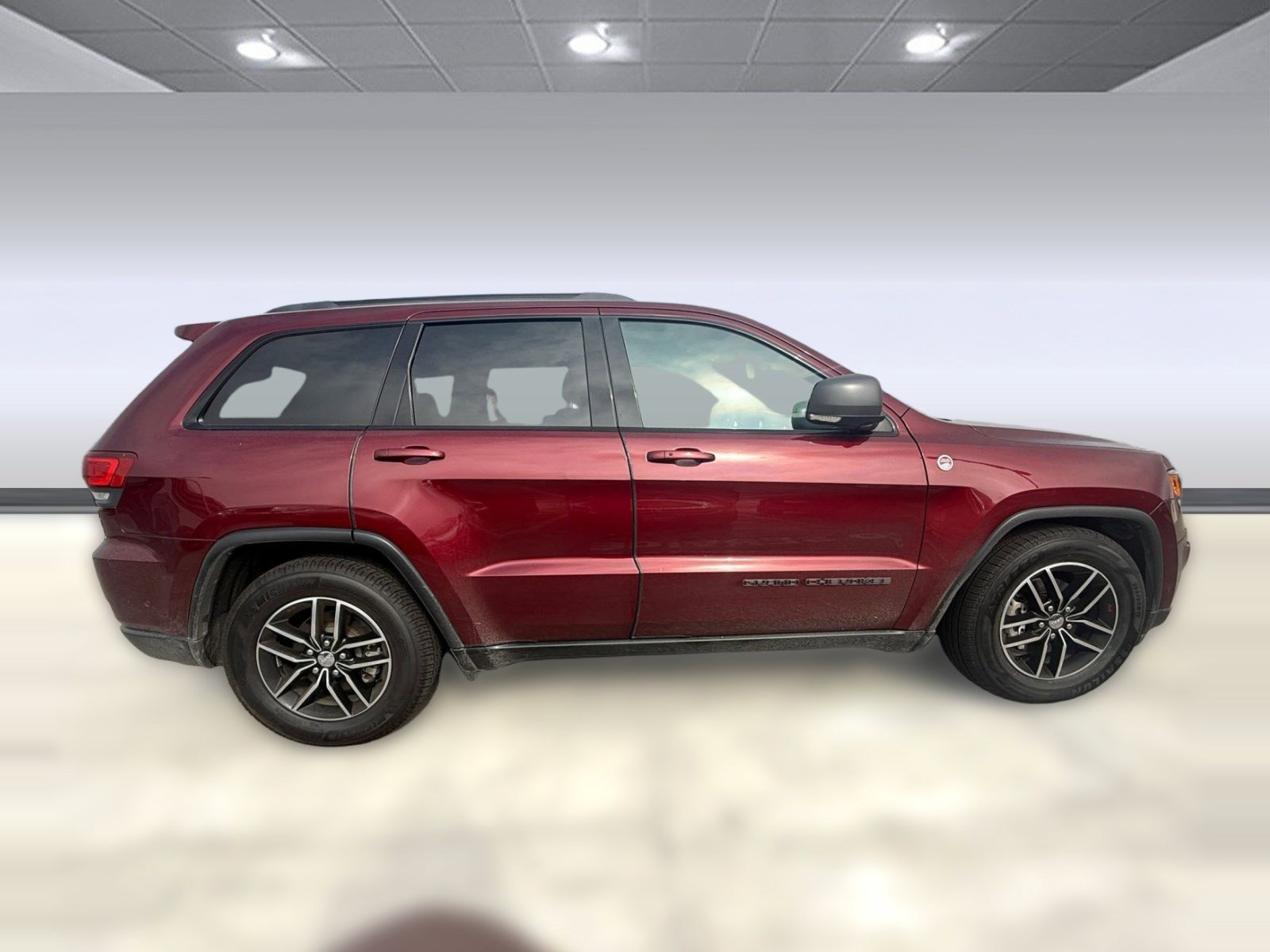 Used 2018 Jeep Grand Cherokee Trailhawk w/ Trailhawk Luxury Group image 7