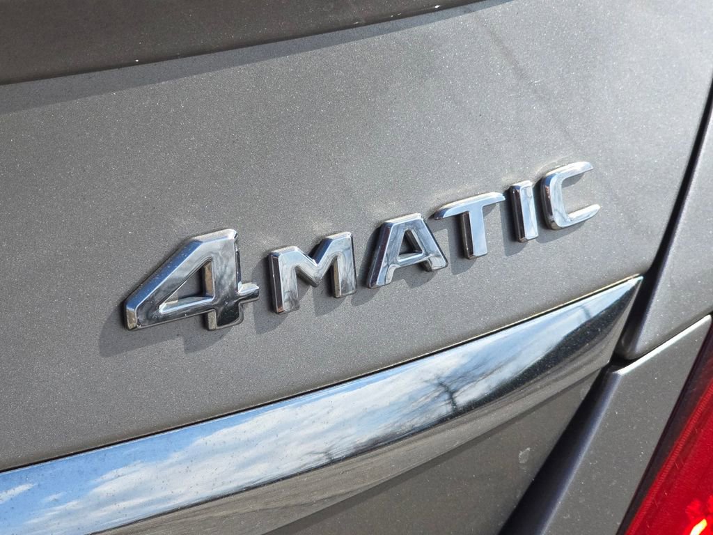 Used 2020 Mercedes-Benz C 300 4MATIC Sedan image 5