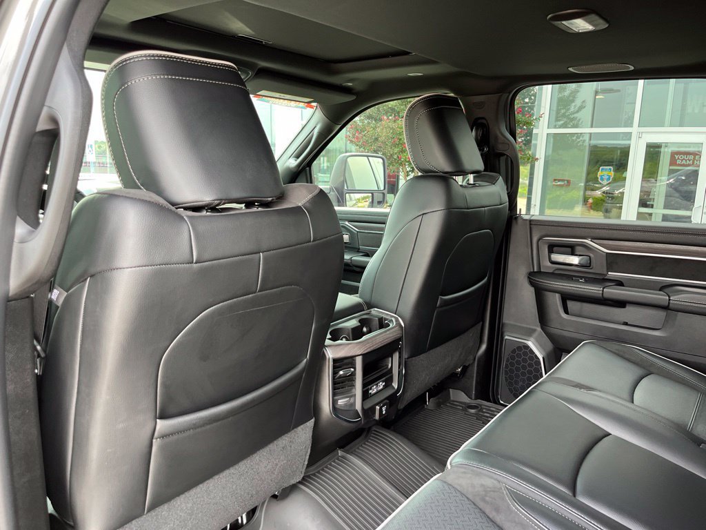 Used 2026 RAM 3500 Laramie w/ Night Edition AWD/4WD image 17