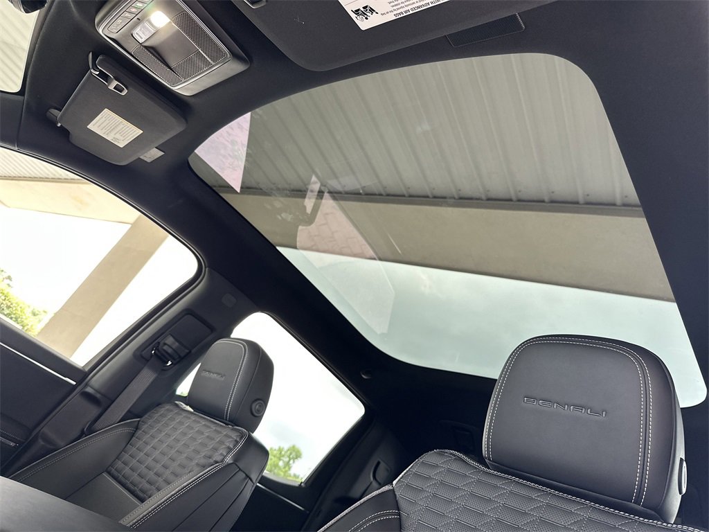 New 2025 GMC Sierra EV Denali image 29