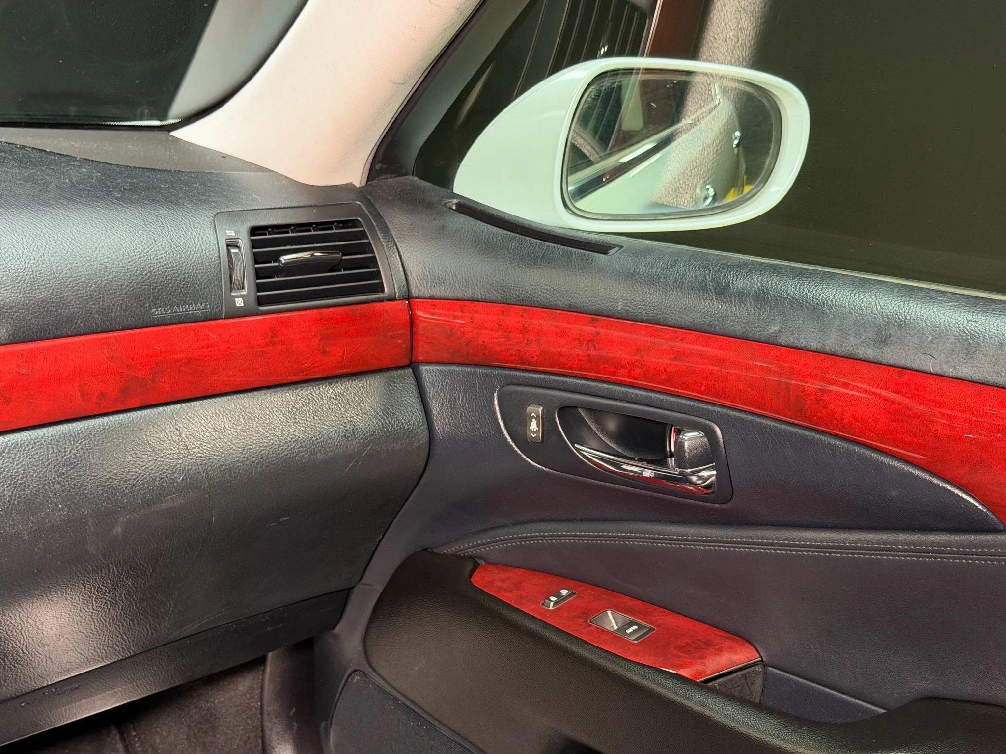 Used 2008 Lexus LS 460 image 25