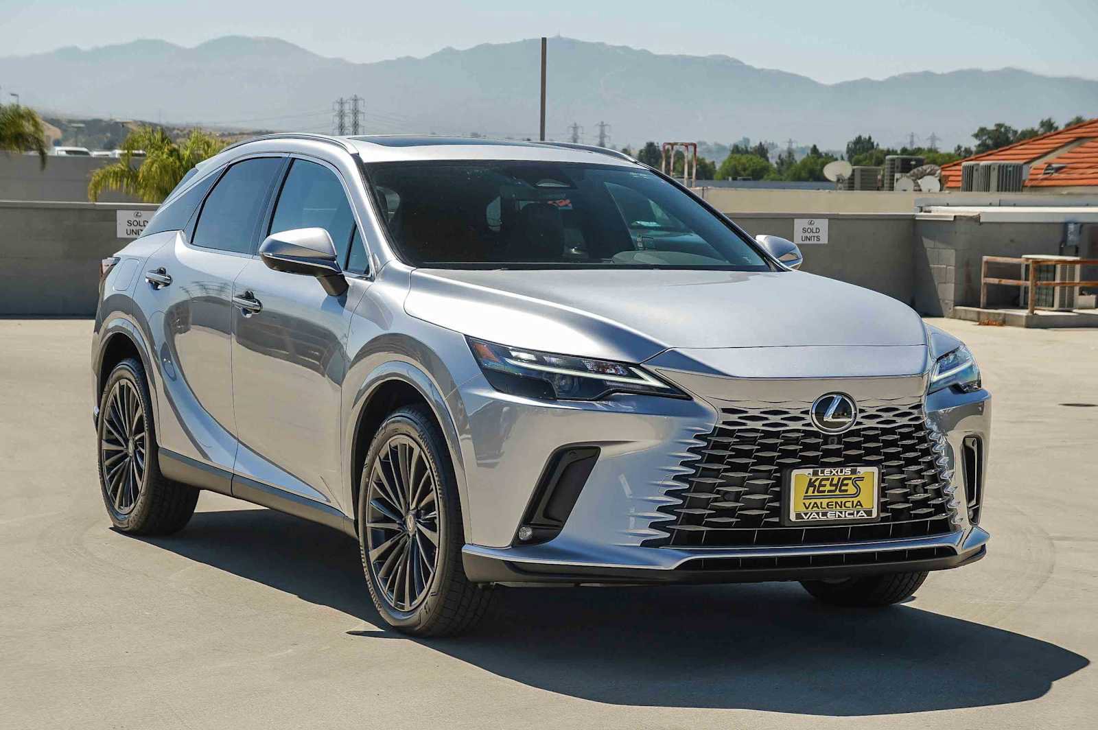 New 2026 Lexus RX 450h AWD image 3