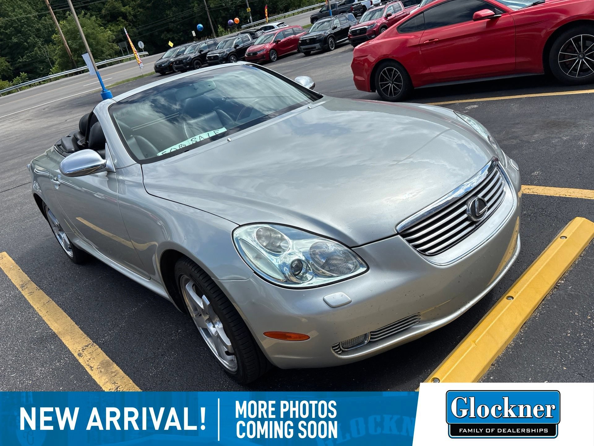 Used 2002 Lexus SC 430 Convertible RWD image 3