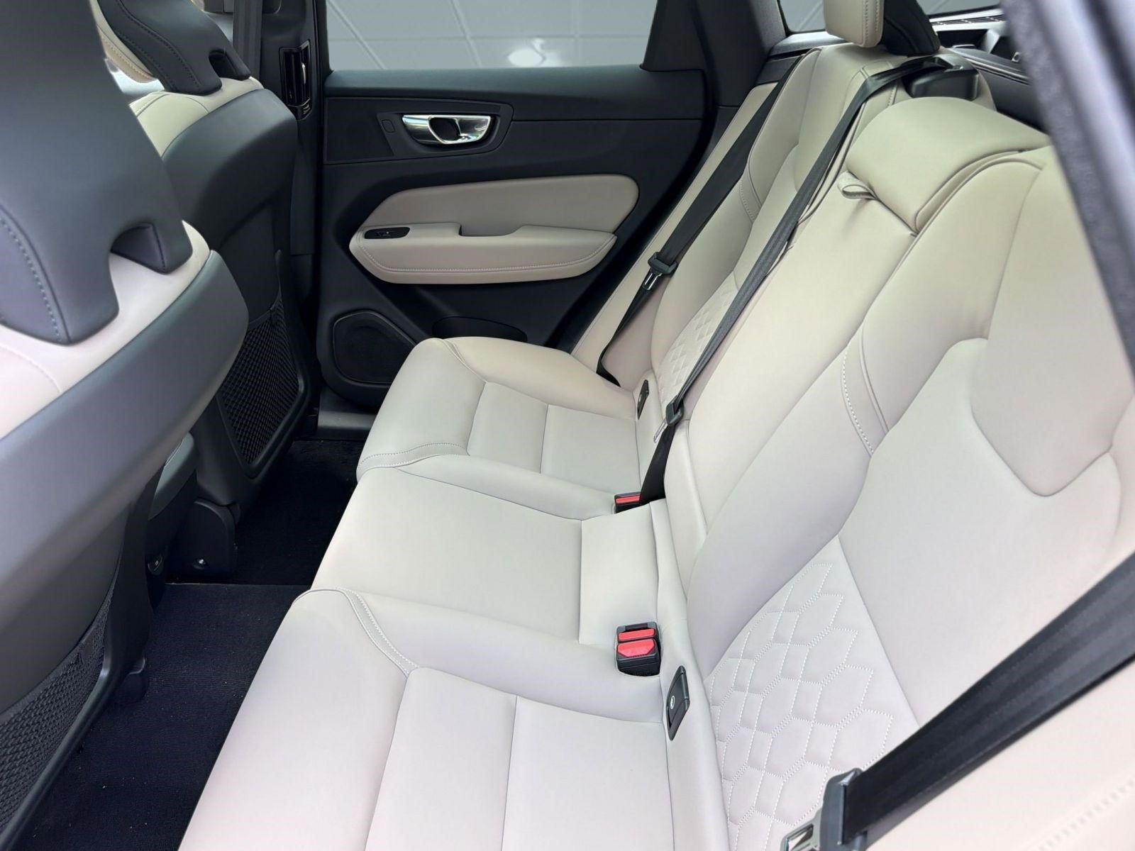 New 2026 Volvo XC60 B5 Plus w/ Climate Package AWD/4WD image 26
