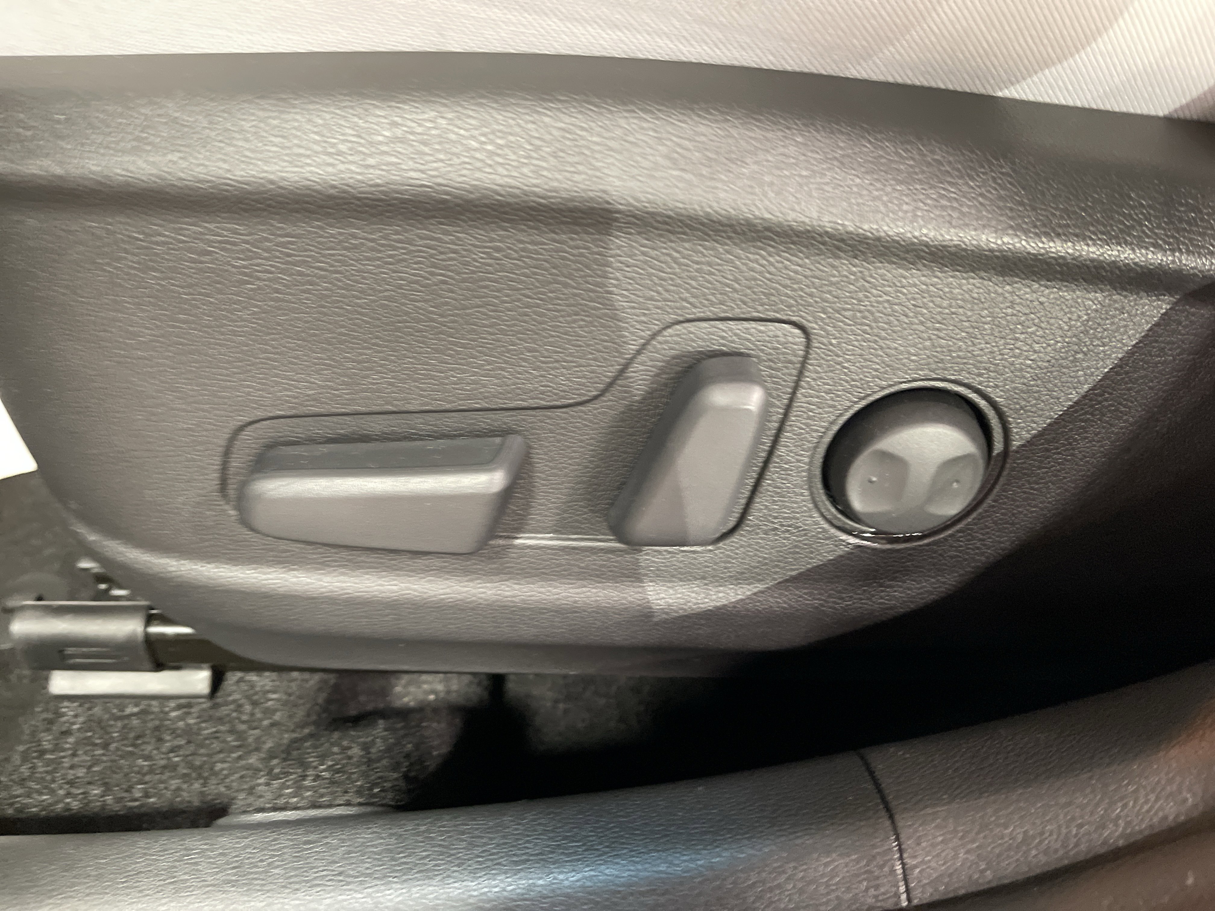 Used 2023 Hyundai Kona SEL w/ Convenience Package image 10