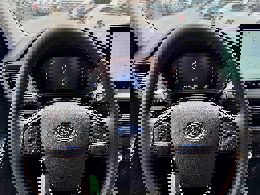 New 2025 Ford Escape SE image 22