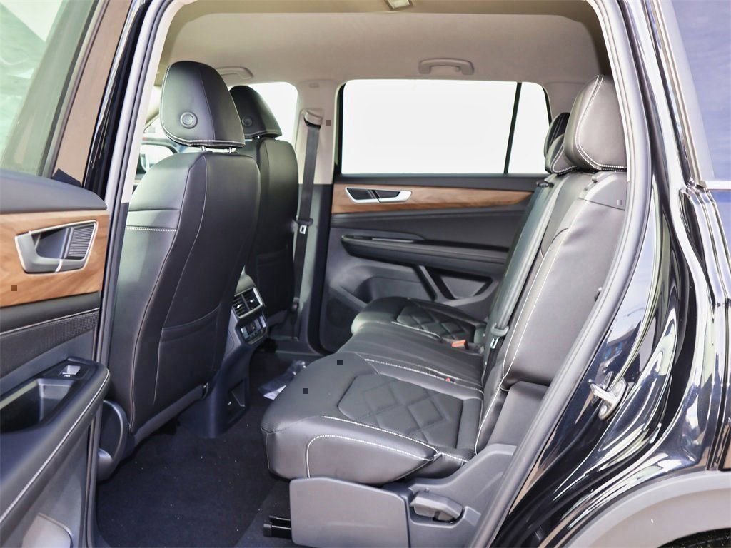 New 2026 Volkswagen Atlas SE image 14