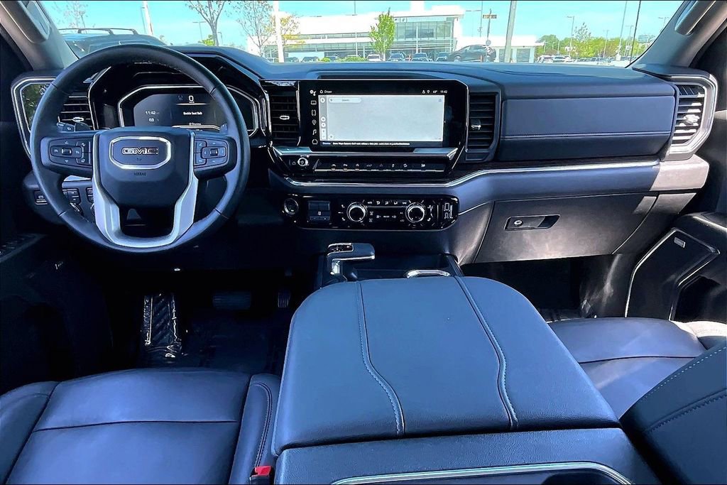 Used 2024 GMC Sierra 1500 Elevation w/ Elevation Premium Package AWD/4WD image 21