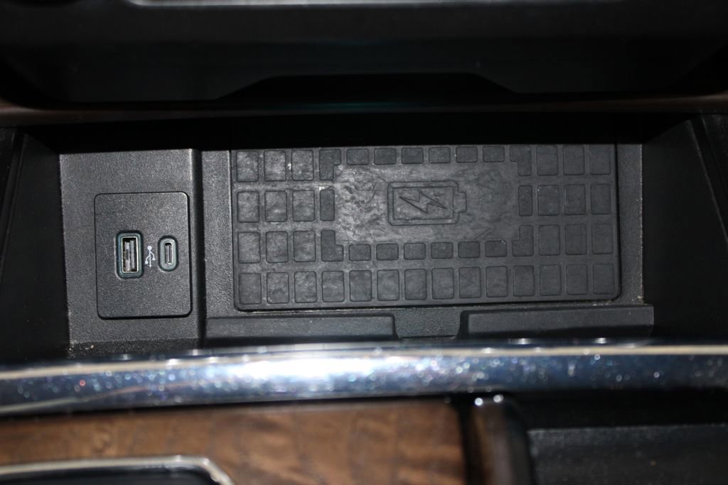 Used 2020 Ford Expedition Platinum RWD image 54