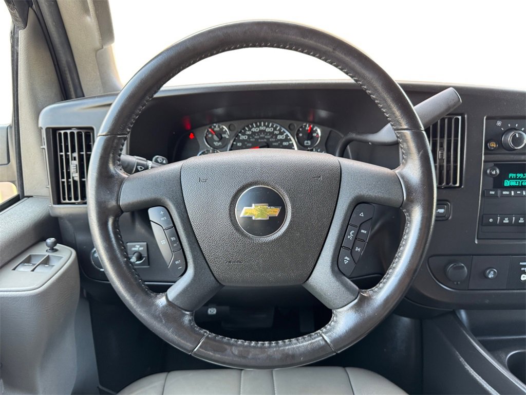 Used 2022 Chevrolet Express 2500 w/ Driver Convenience Package image 21