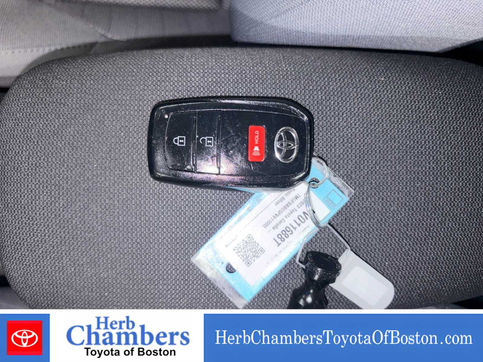 Used 2023 Toyota Corolla Cross AWD Hybrid image 9