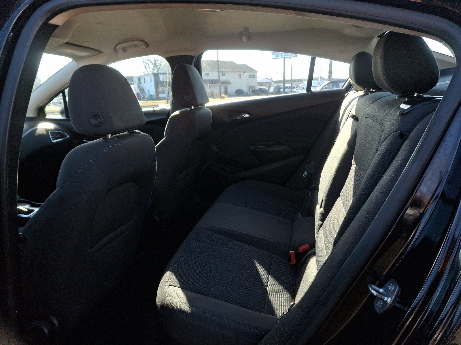 Used 2016 Chevrolet Cruze LT FWD image 10
