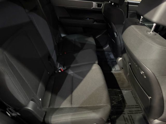 New 2026 Hyundai Santa Fe SE image 32