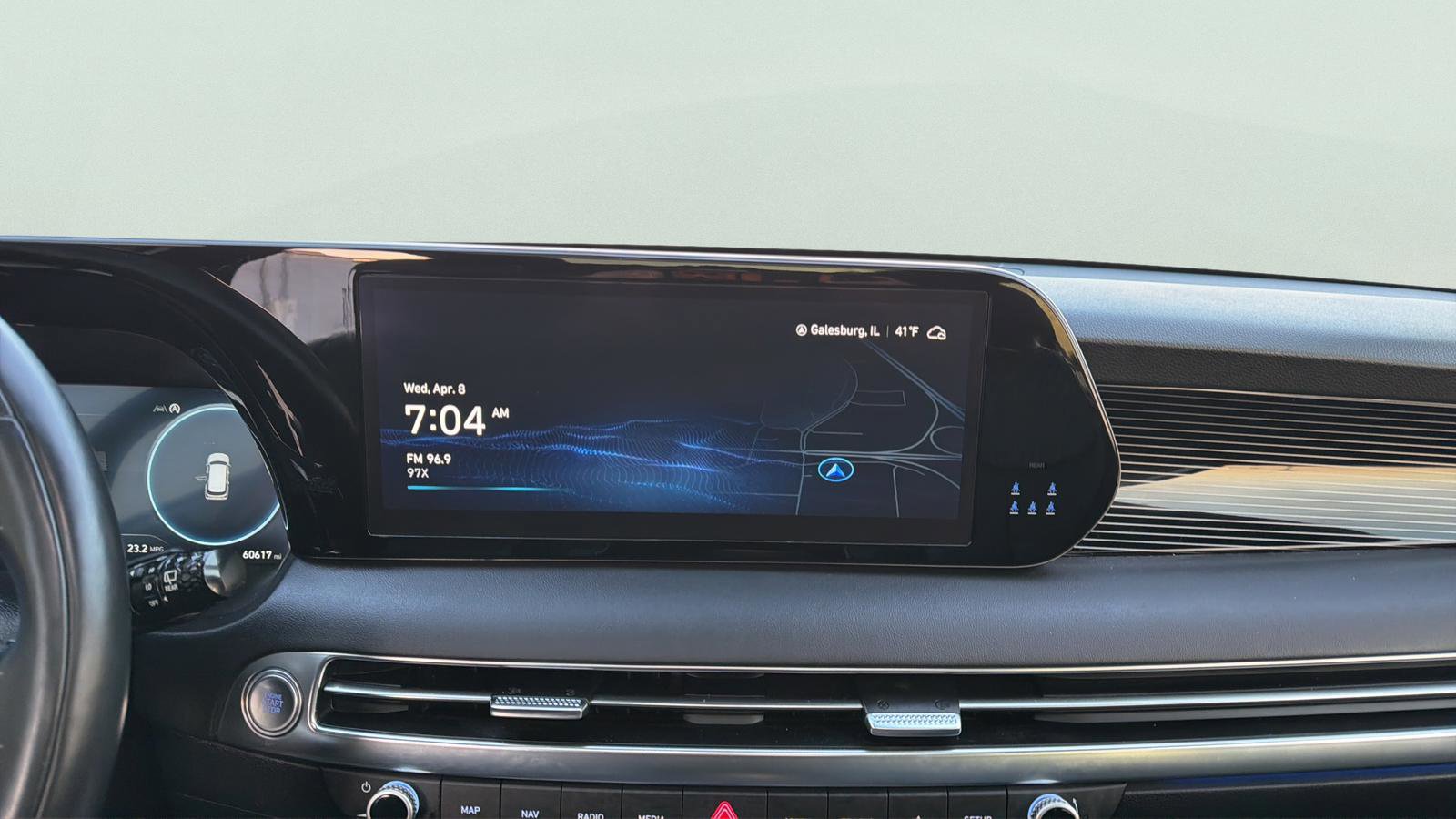 Used 2024 Hyundai Palisade Calligraphy image 17