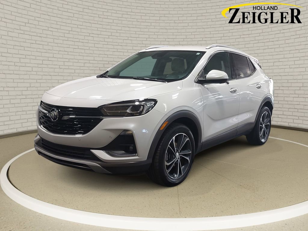 Used 2021 Buick Encore GX Essence w/ Advanced Technology Package FWD image 1