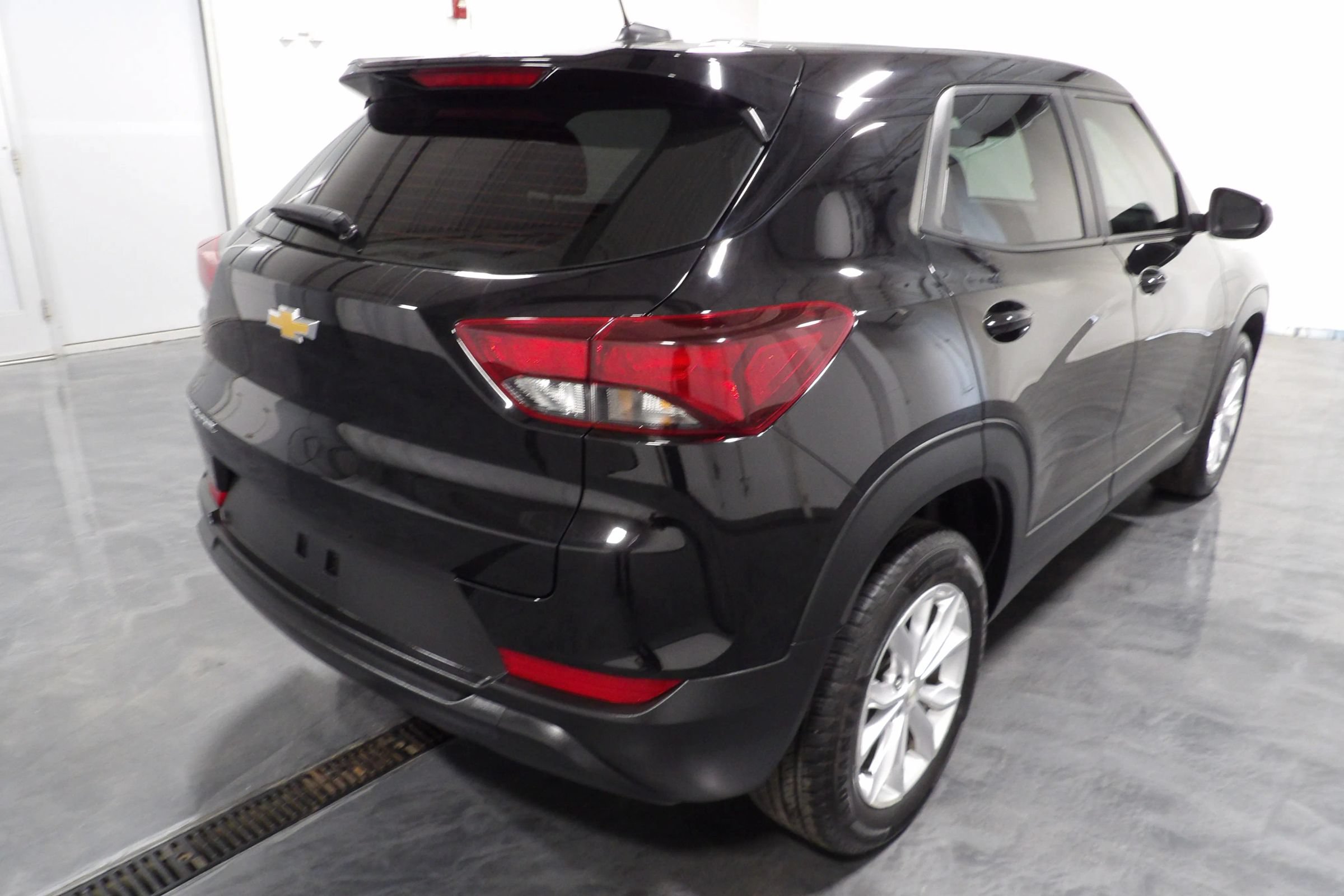 Used 2023 Chevrolet TrailBlazer LS FWD image 5