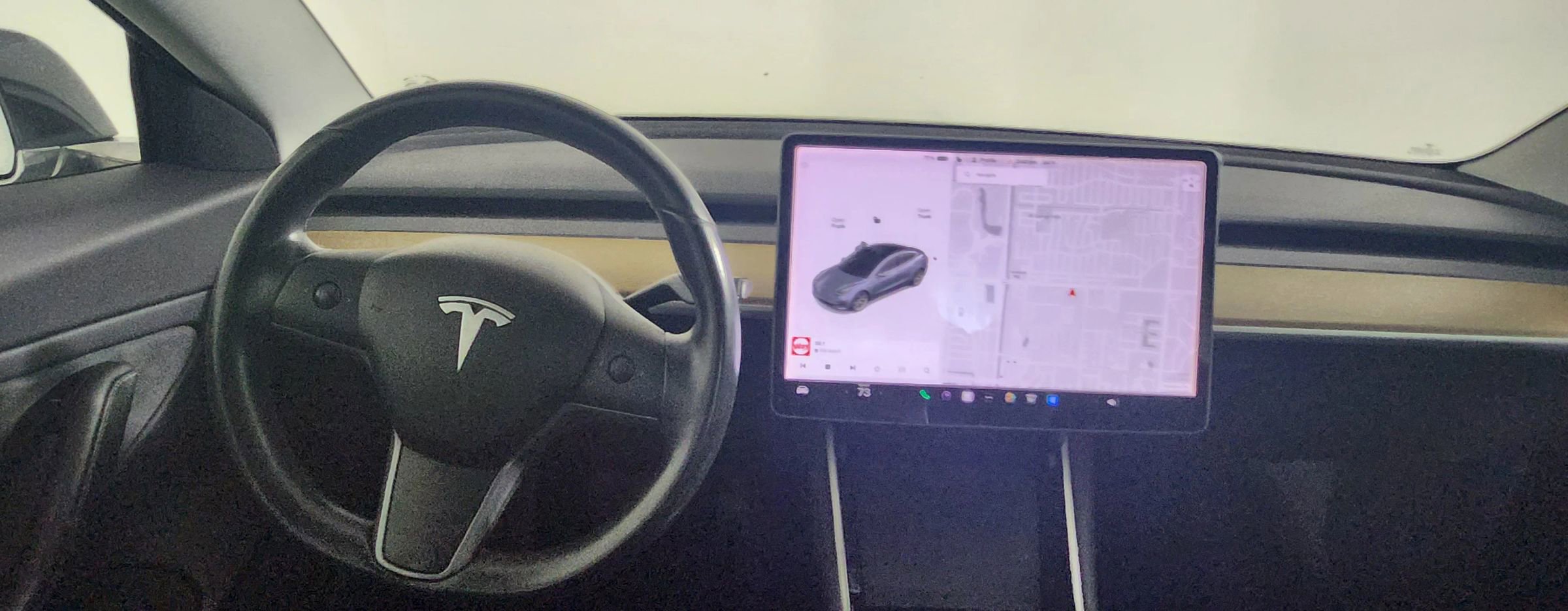 Used 2019 Tesla Model 3 Standard Range image 24