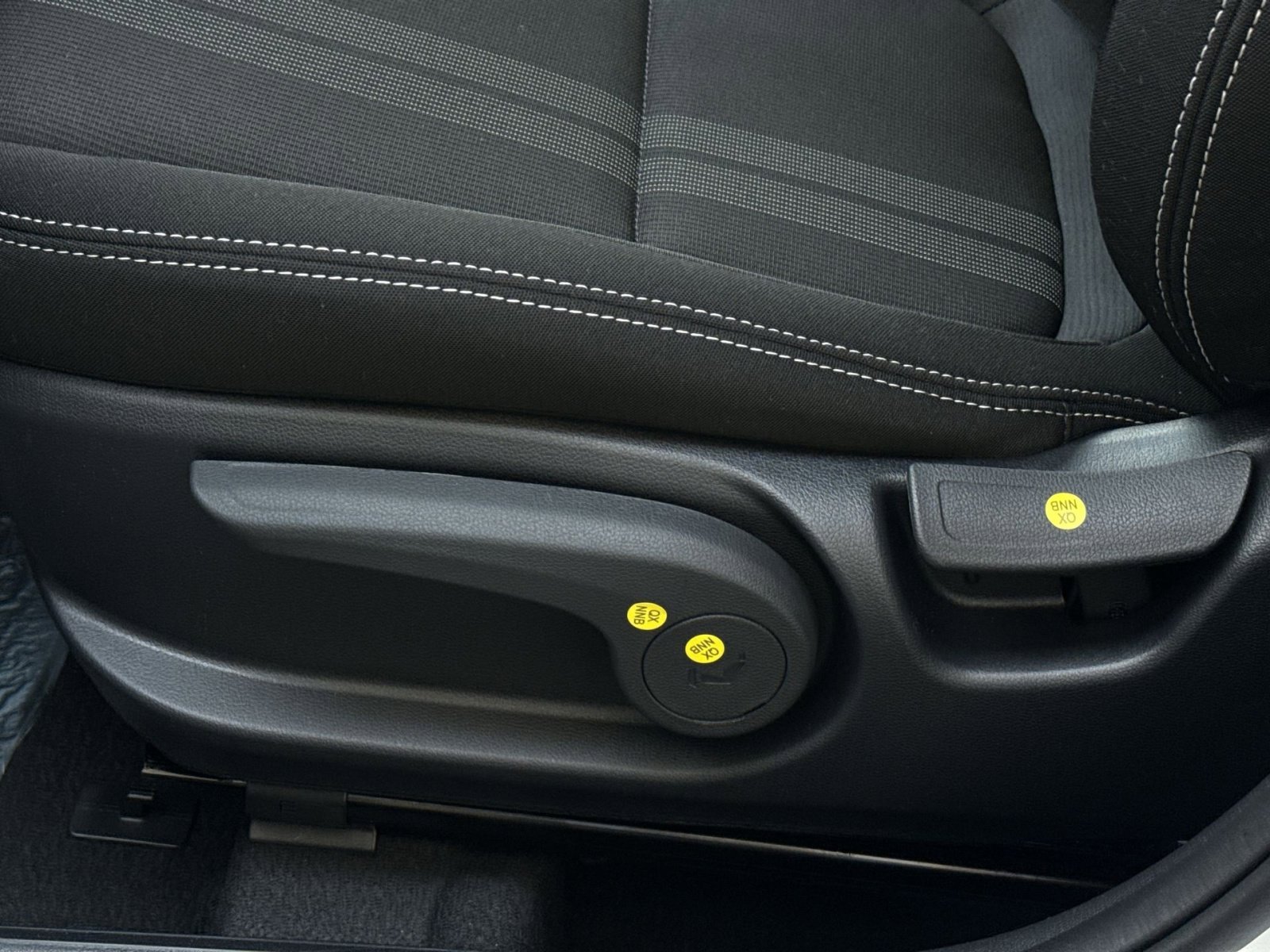 New 2026 Hyundai Venue SEL FWD image 14