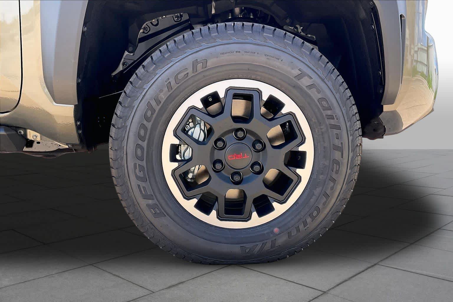 New 2026 Toyota Tacoma TRD Off-Road AWD/4WD image 12