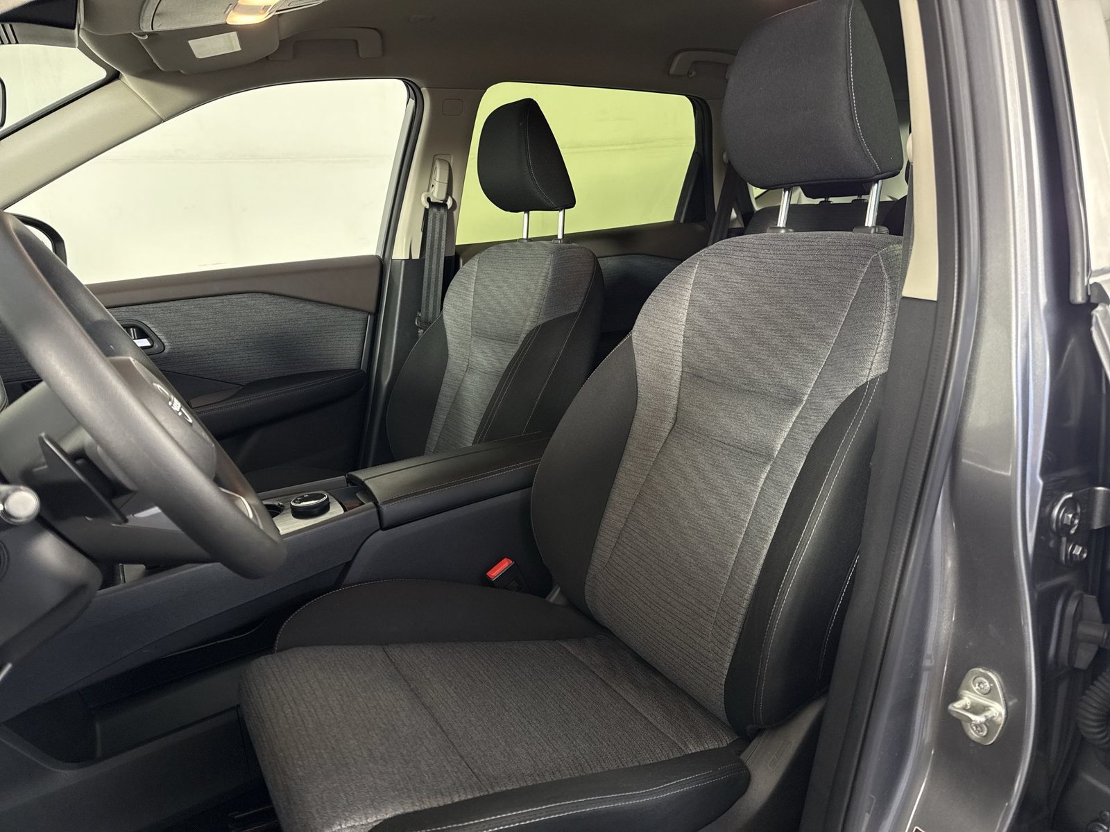 Certified 2023 Nissan Rogue SV AWD/4WD image 20